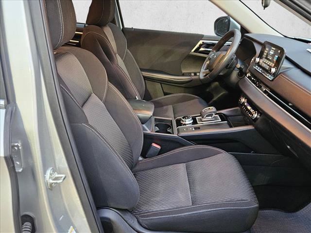 Used 2022 Mitsubishi Outlander ES FWD image 19