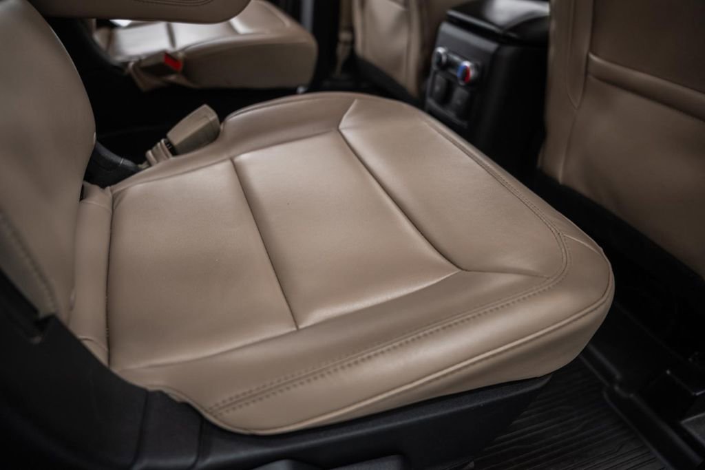 Certified 2021 Ford Explorer XLT w/ Equipment Group 202A image 34