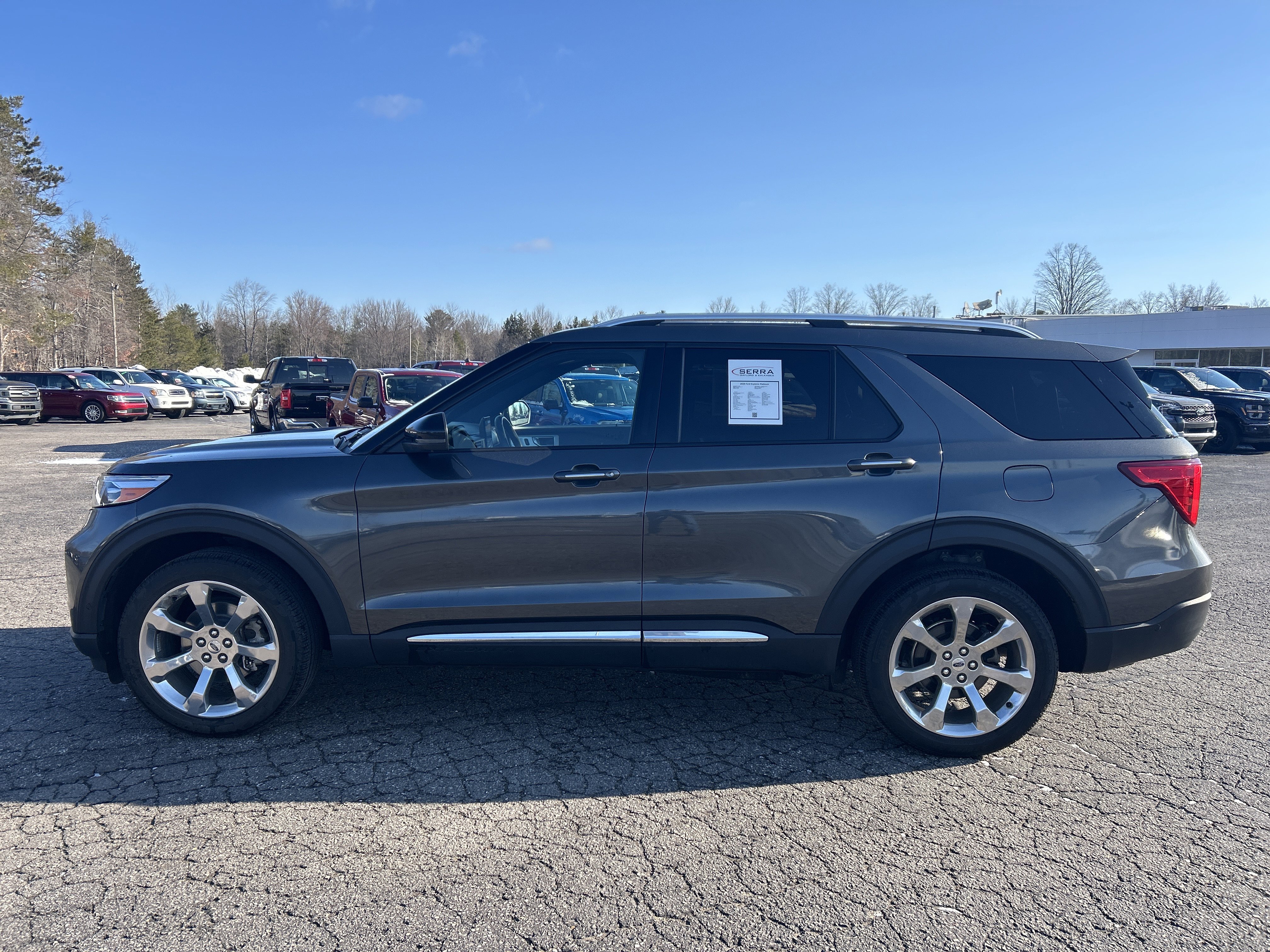 Certified 2020 Ford Explorer Platinum w/ Premium Technology Package image 7