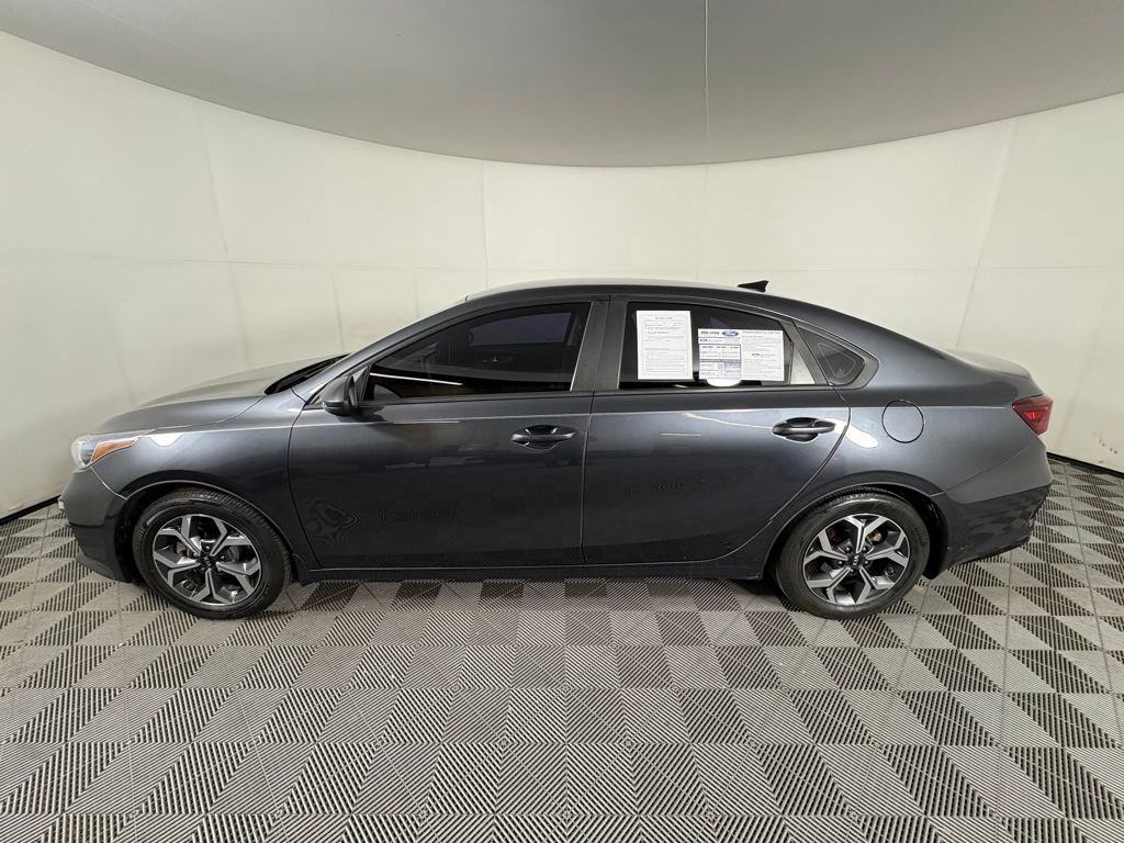 Used 2019 Kia Forte LXS image 2