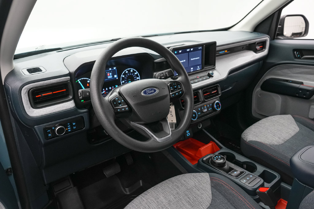 Certified 2023 Ford Maverick XLT FWD image 13