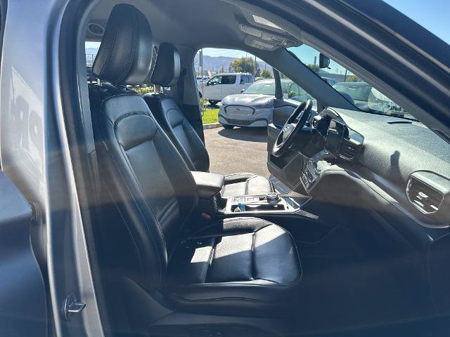 Certified 2023 Ford Explorer XLT w/ Equipment Group 202A RWD image 27