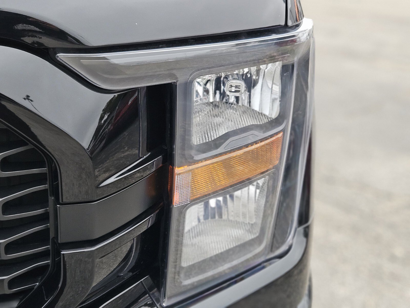 Certified 2023 Ford F150 XL w/ STX Appearance Package image 12