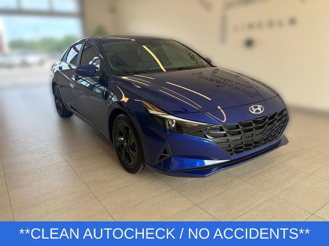 Used 2023 Hyundai Elantra SEL FWD image 5