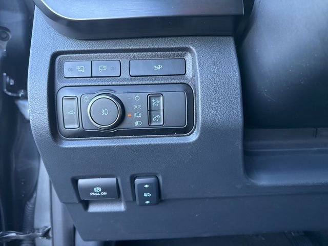 Certified 2024 Ford F250 Lariat w/ Chrome Package image 11