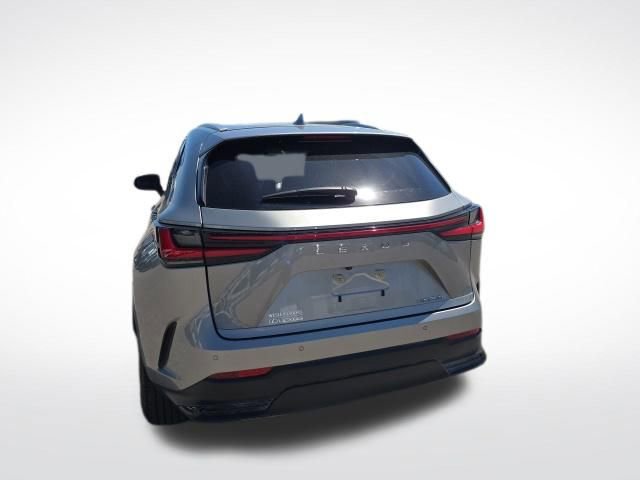 Used 2025 Lexus NX 250 FWD w/ Accessory Package (2T) image 3