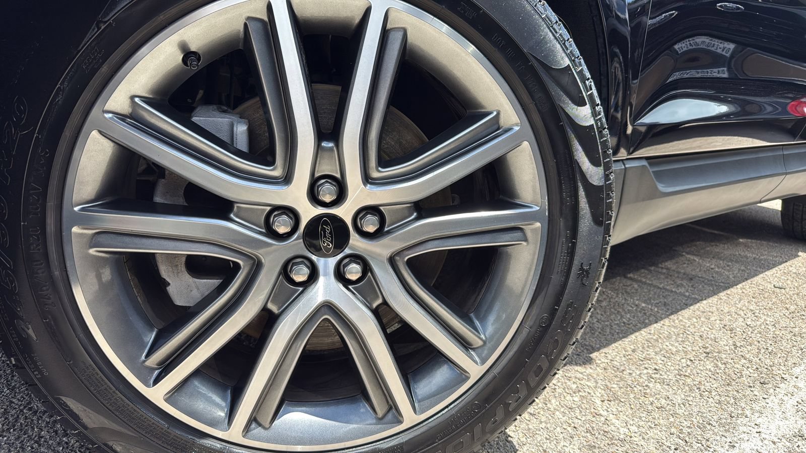 Certified 2023 Ford Edge Titanium AWD/4WD image 29