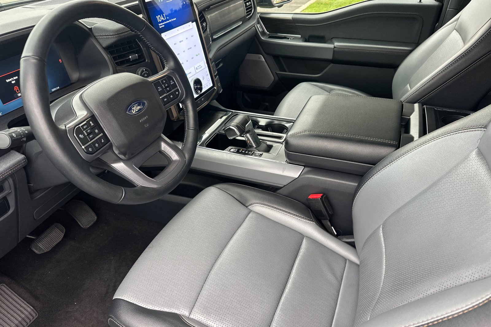 Certified 2024 Ford F150 Lightning Lariat AWD/4WD image 9