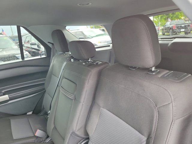 Certified 2023 Ford Explorer XLT RWD image 12