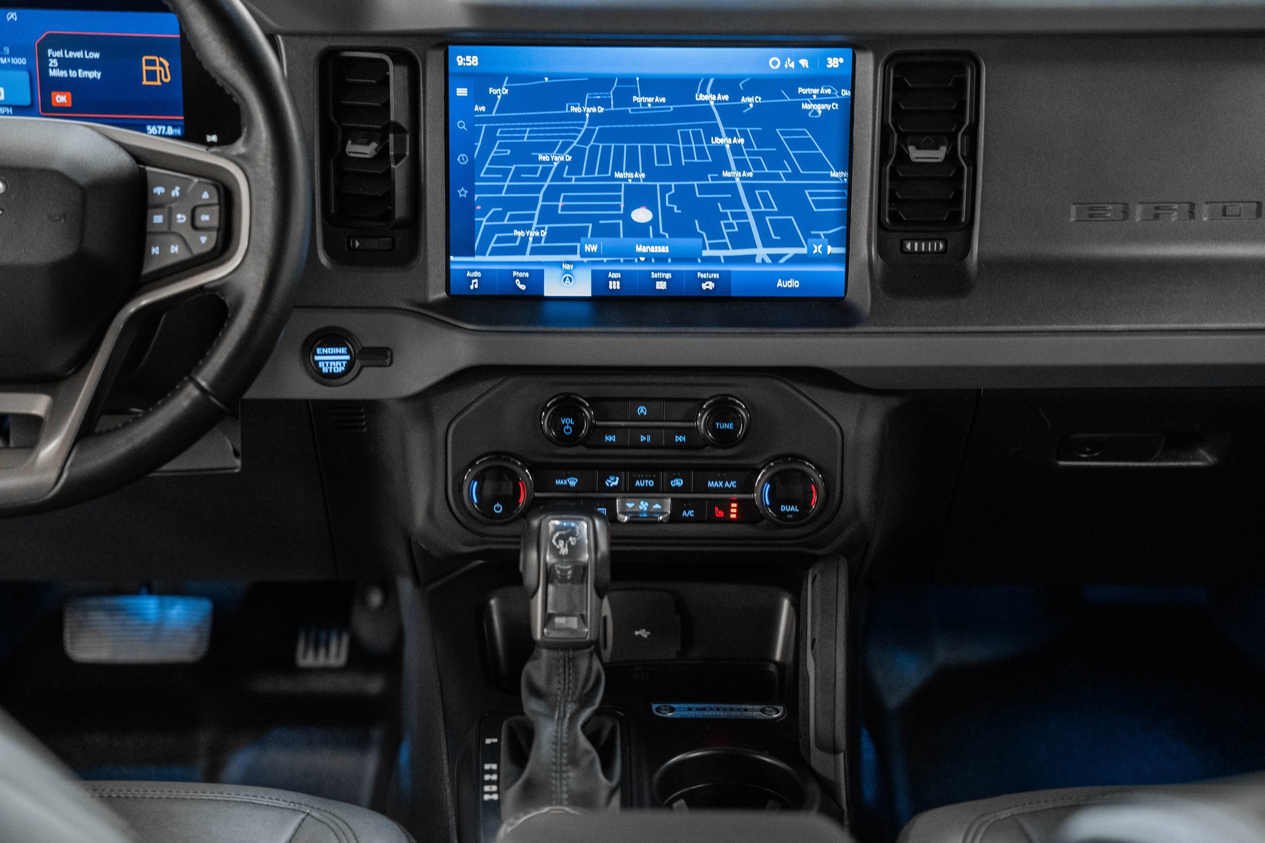 Certified 2024 Ford Bronco Big Bend image 26