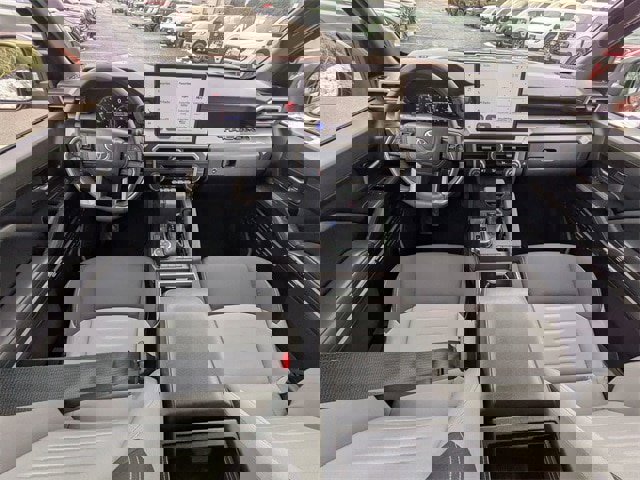 Used 2025 Toyota Tacoma TRD Off-Road image 31