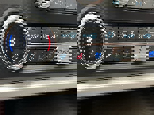 Certified 2022 Ford Expedition Limited image 27