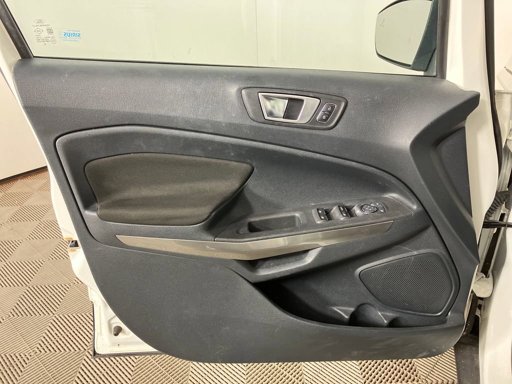 Certified 2018 Ford EcoSport SE w/ SE Convenience Package image 22