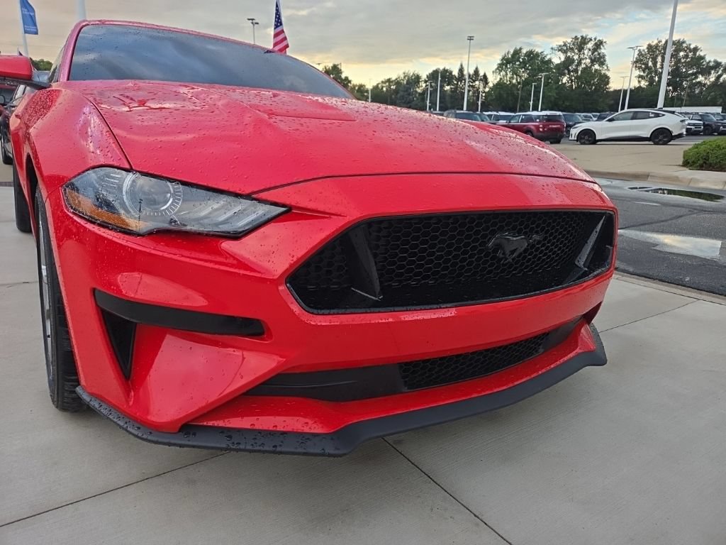 Certified 2019 Ford Mustang GT Premium w/ Equipment Group 401A RWD image 6