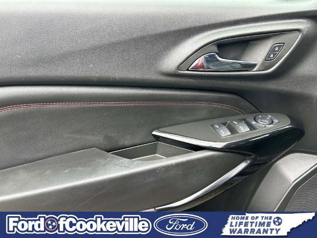 Used 2025 Chevrolet Trax RS w/ Driver Confidence Package FWD image 24