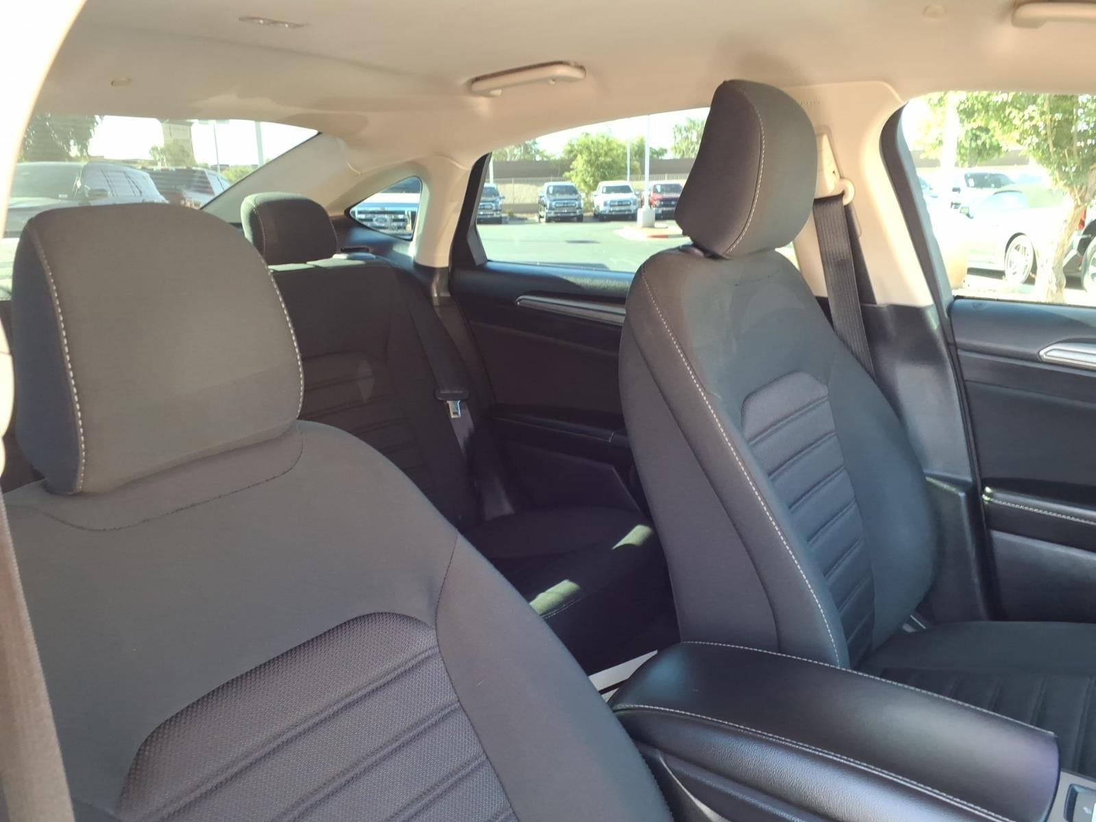 Certified 2020 Ford Fusion SE FWD image 11