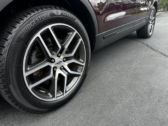 Certified 2018 Ford Explorer Sport w/ Ford Safe & Smart Package AWD/4WD image 12