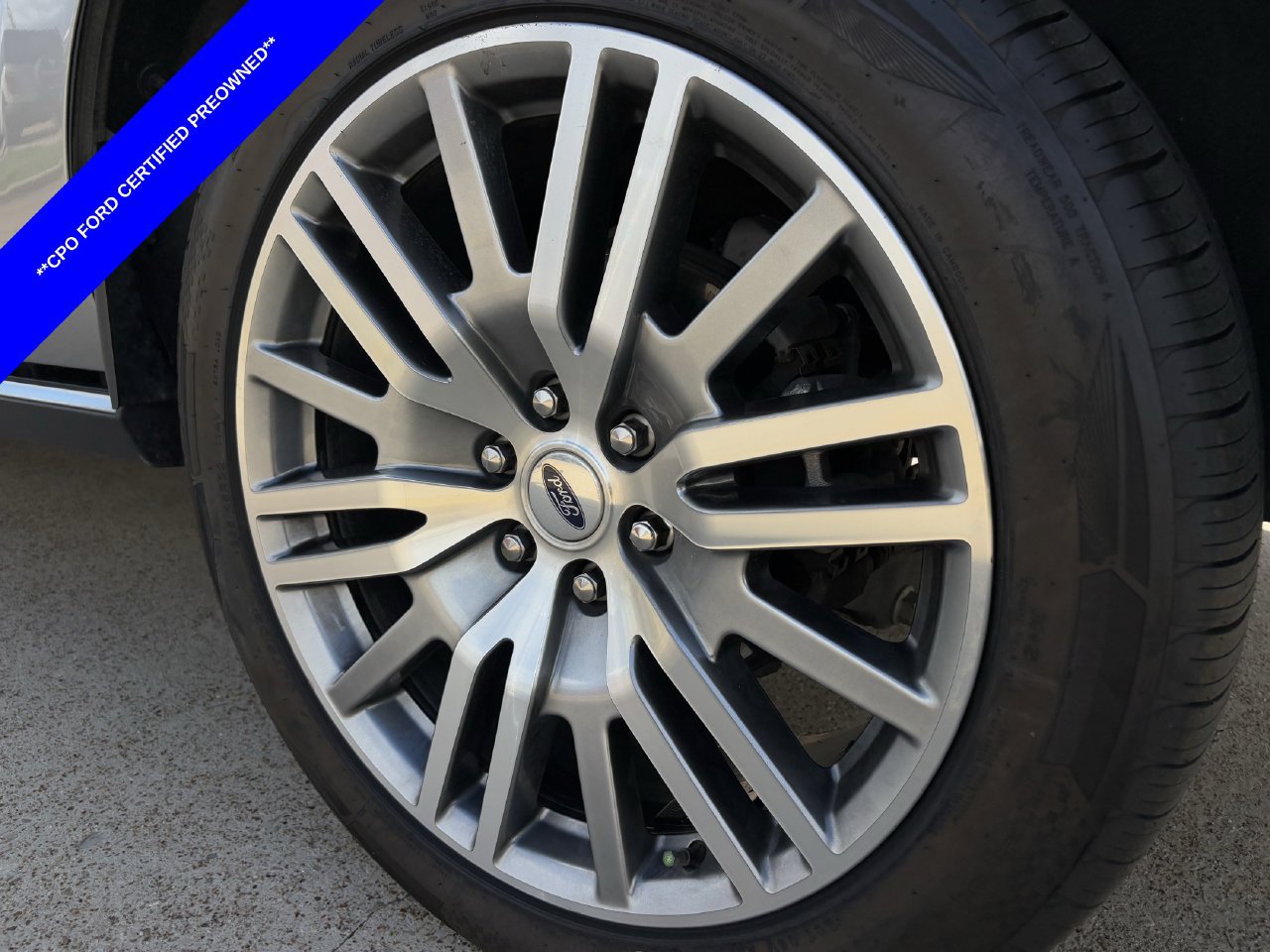 Certified 2024 Ford Expedition Limited RWD image 11