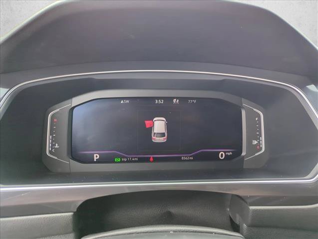 Used 2024 Volkswagen Tiguan SEL R-Line AWD/4WD image 9