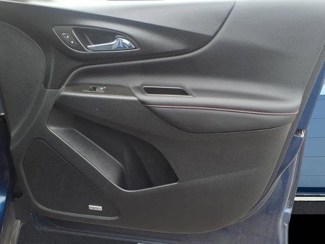 Used 2023 Chevrolet Equinox RS w/ RS Leather Package image 10