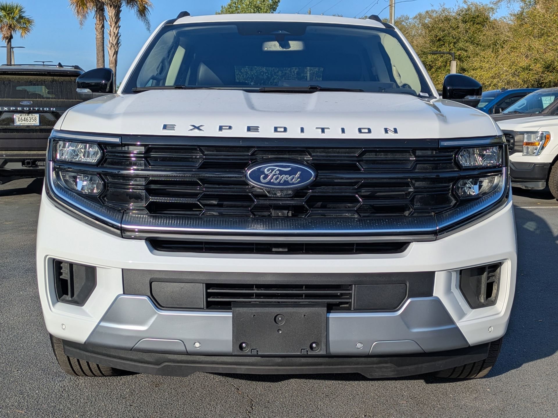 Certified 2025 Ford Expedition Max Platinum image 10