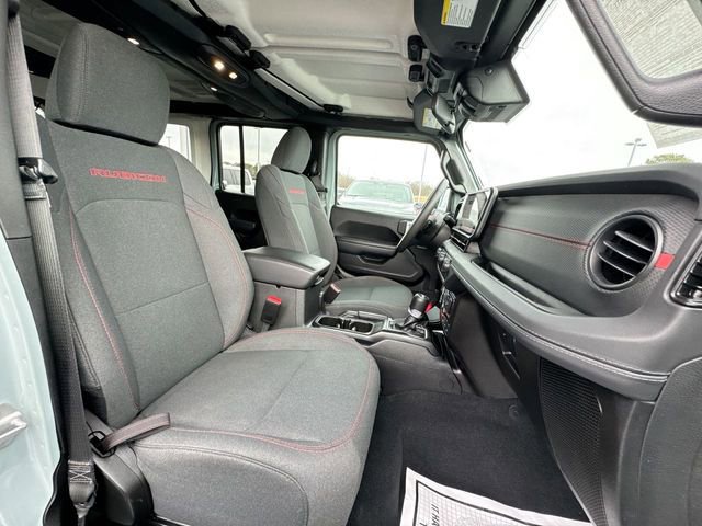 Used 2024 Jeep Wrangler Unlimited Rubicon image 27