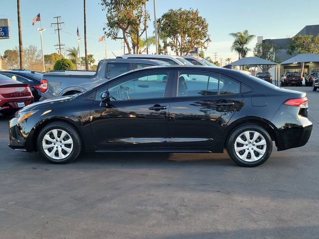Used 2024 Toyota Corolla LE image 2