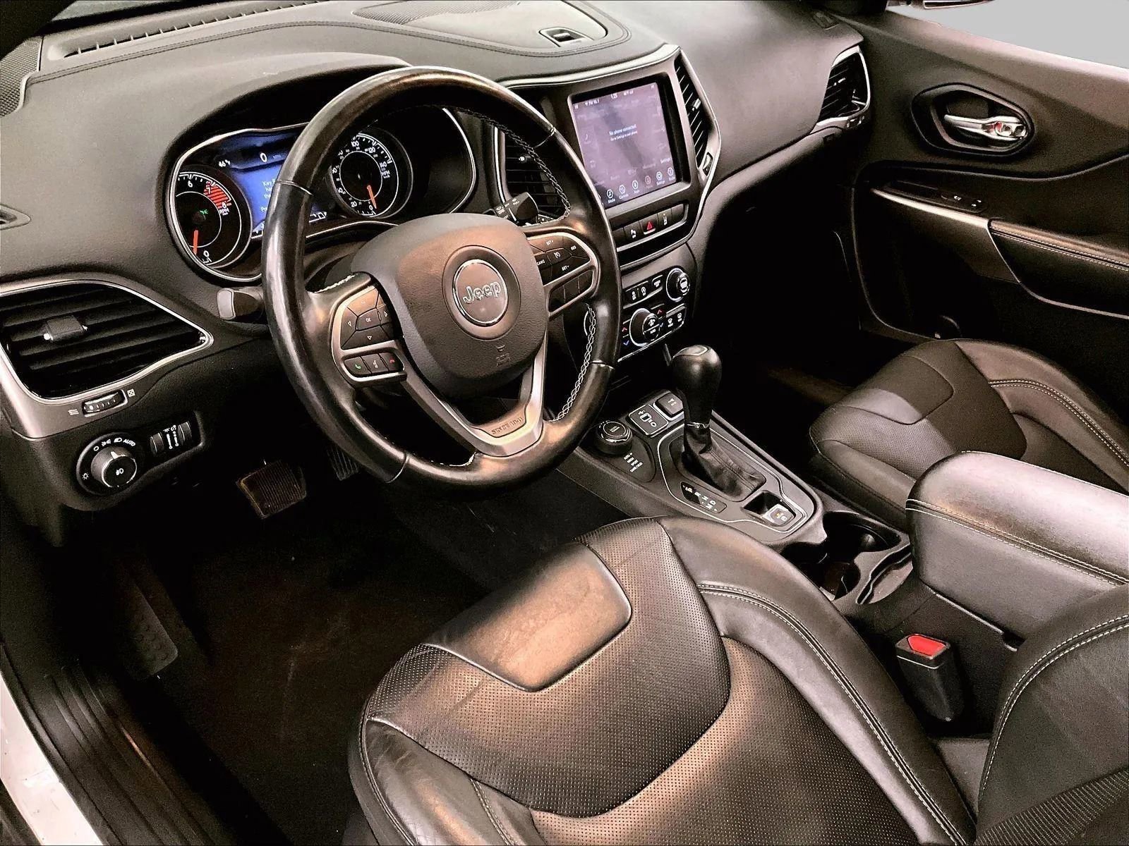 Used 2021 Jeep Cherokee Latitude Lux 80th Anniv w/ Quick Order Package 26U 80TH image 12