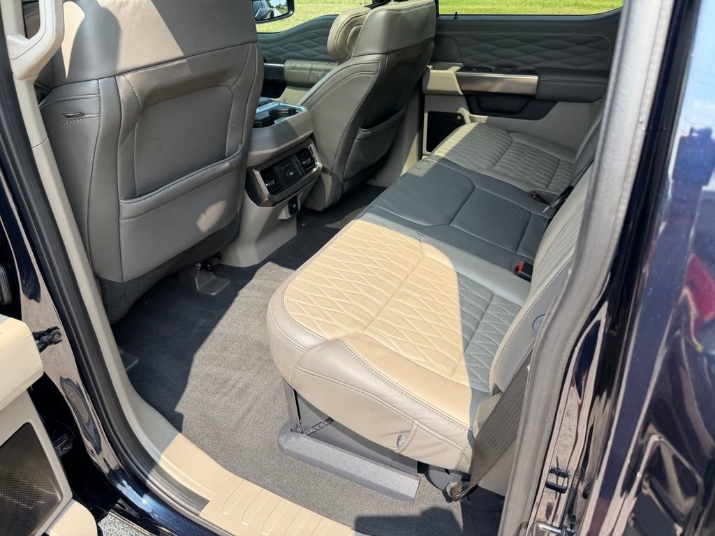 Certified 2025 Ford F450 Platinum w/ Platinum Plus Package AWD/4WD image 46