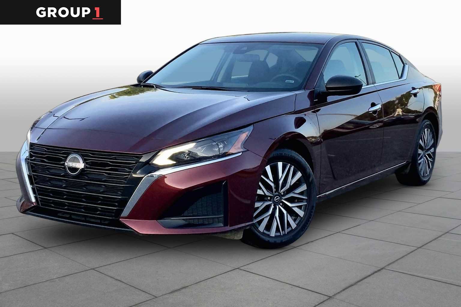 Used 2025 Nissan Altima 2.5 SV