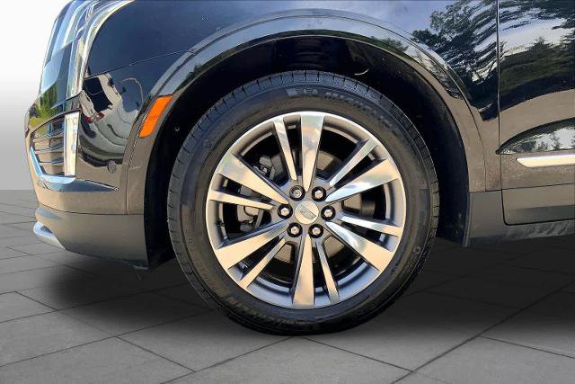 Used 2020 Cadillac XT5 Premium Luxury w/ Platinum Package AWD/4WD image 11