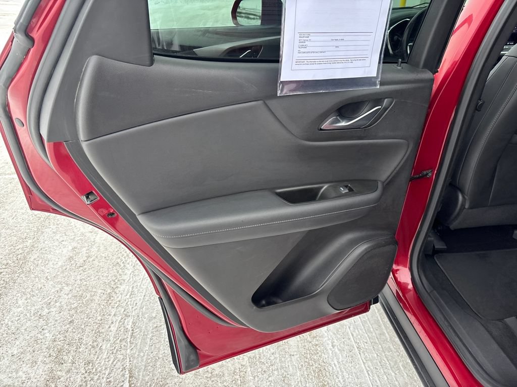 Used 2019 Chevrolet Blazer LT w/ Sound & Technology Package FWD image 21