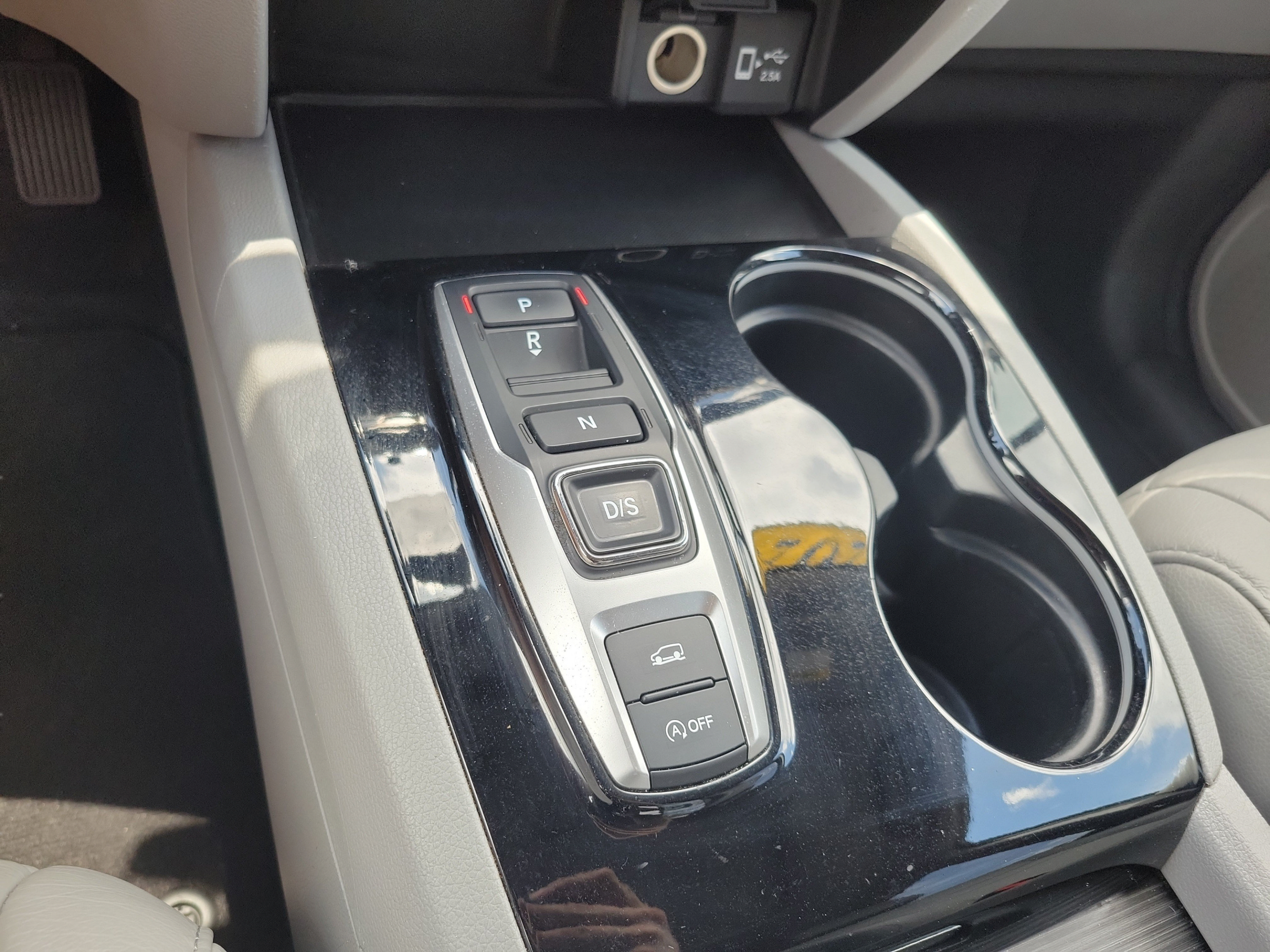 Used 2020 Honda Pilot Touring image 30