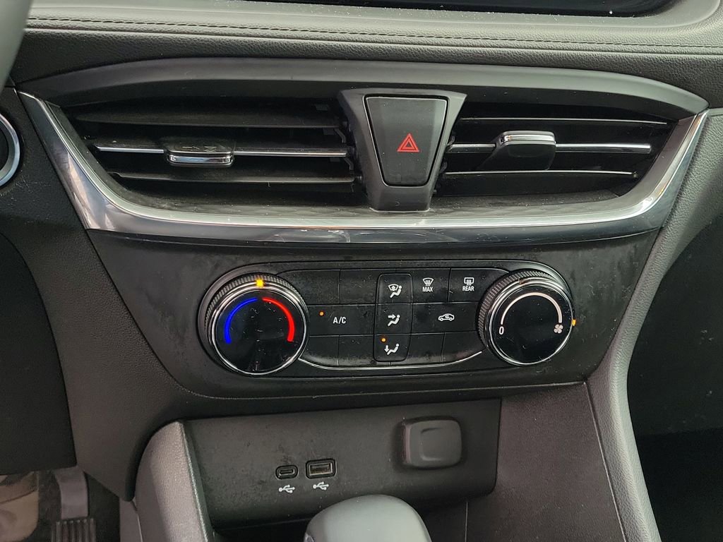 Used 2025 Buick Encore GX Preferred FWD image 28