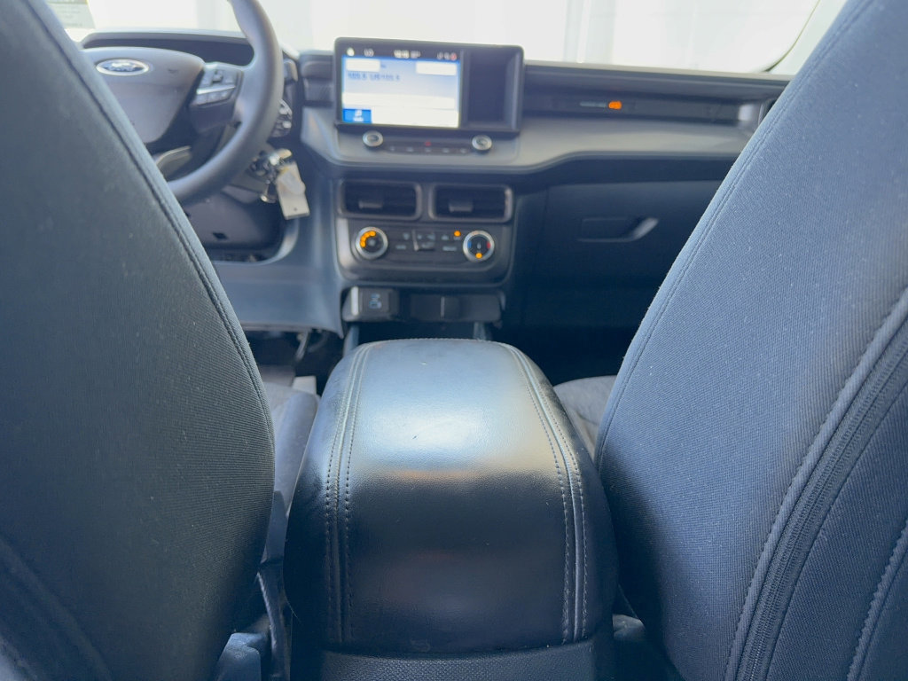 Certified 2023 Ford Maverick XLT w/ Black Appearance Package image 29