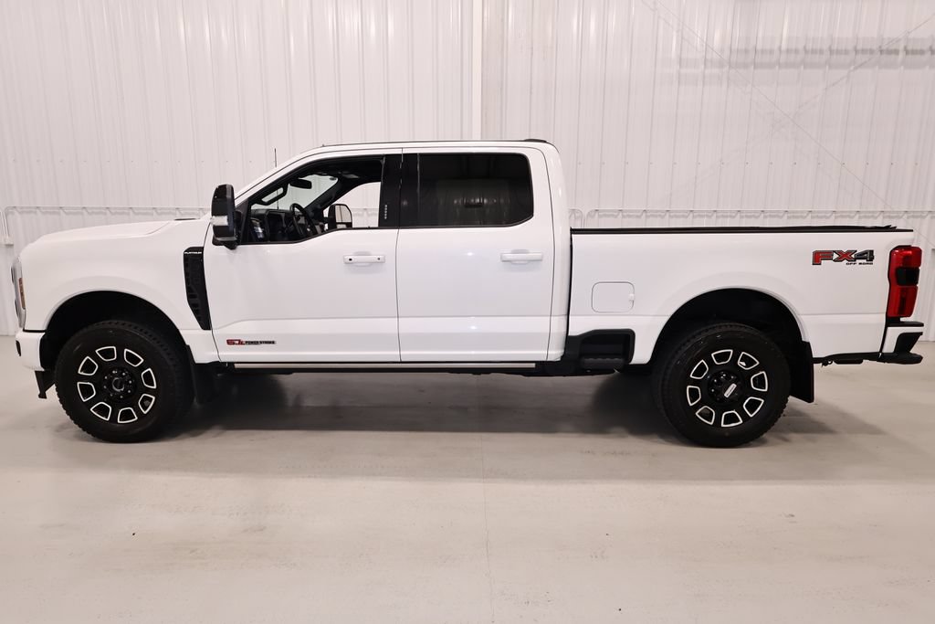 Certified 2026 Ford F350 Platinum AWD/4WD image 7