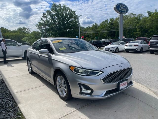 Certified 2019 Ford Fusion Energi Titanium FWD image 2