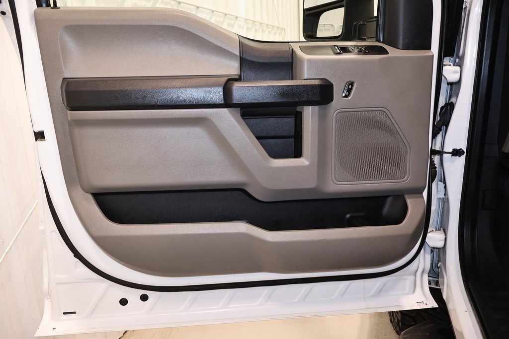 Certified 2022 Ford F350 XL w/ Power Equipment Group image 9