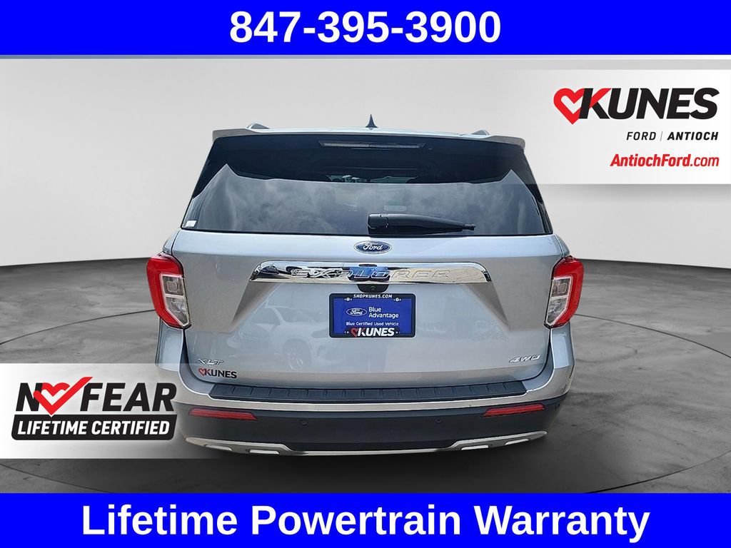 Certified 2023 Ford Explorer XLT w/ Equipment Group 202A AWD/4WD image 9