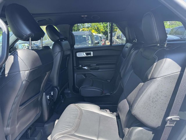 Certified 2022 Ford Explorer ST w/ Equipment Group 401A AWD/4WD image 15