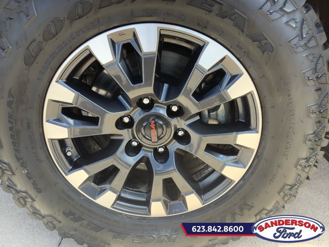 Used 2021 Nissan Titan PRO-4X w/ Pro-4x Convenience Package AWD/4WD image 23