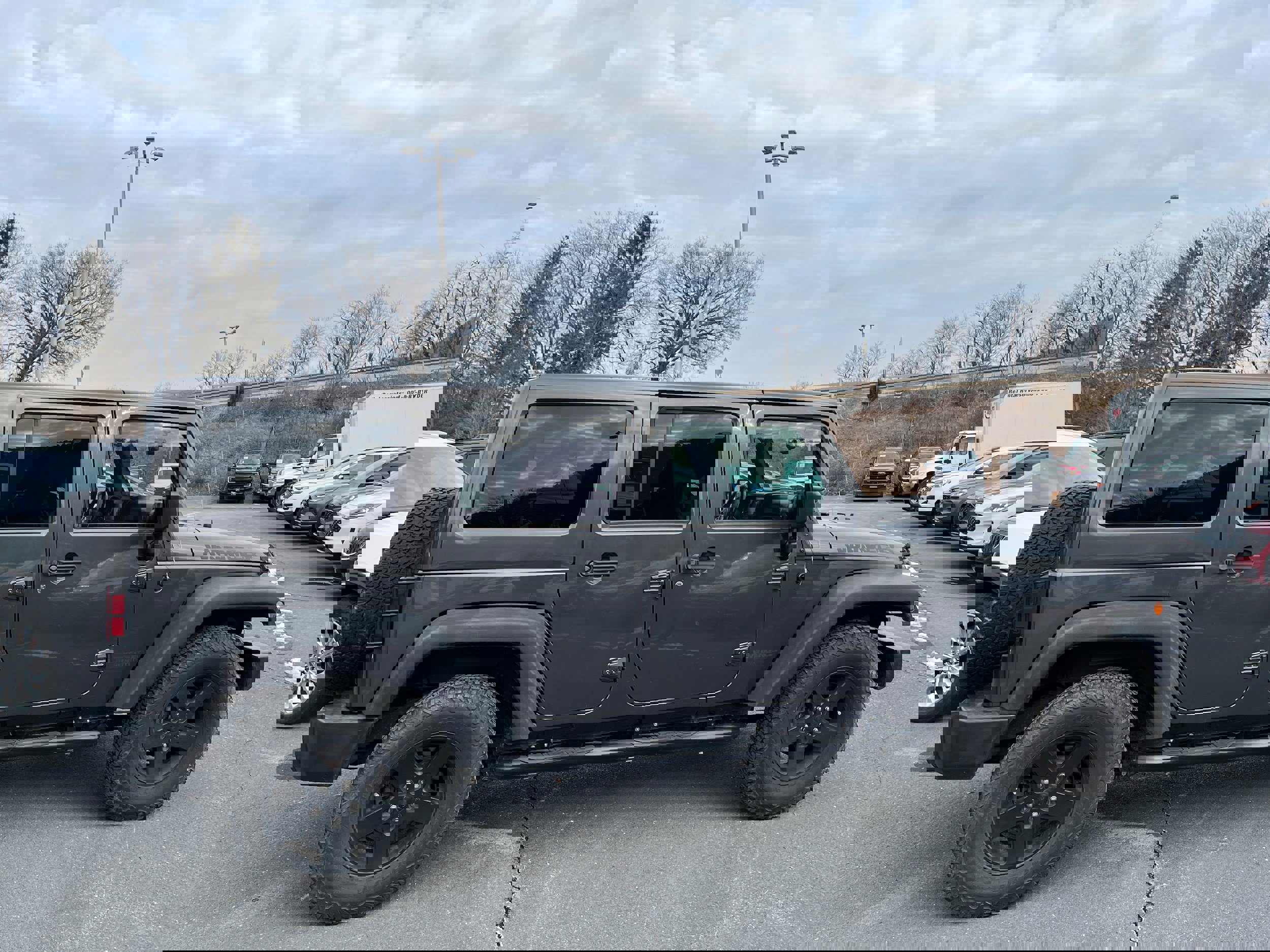 Used 2017 Jeep Wrangler Unlimited Sport image 5