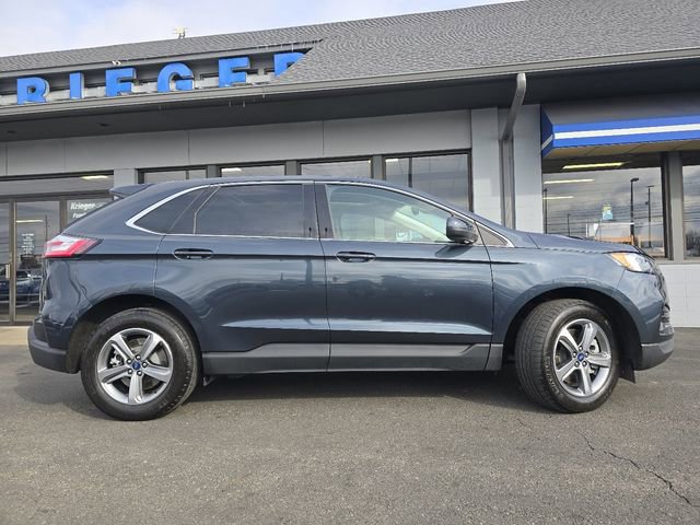 Certified 2022 Ford Edge SEL w/ Convenience Package image 3