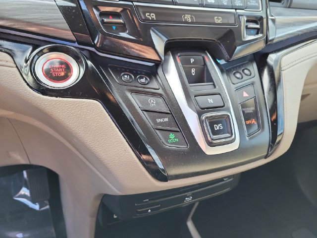 Used 2023 Honda Odyssey Elite image 32