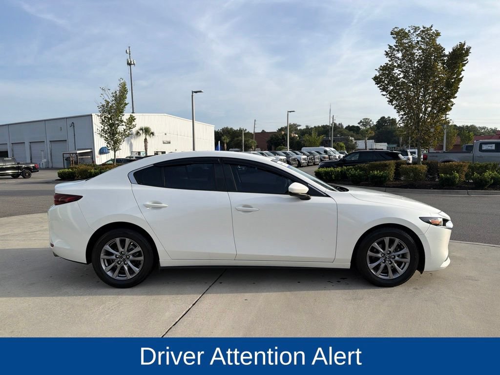 Used 2021 MAZDA MAZDA3 s FWD image 11