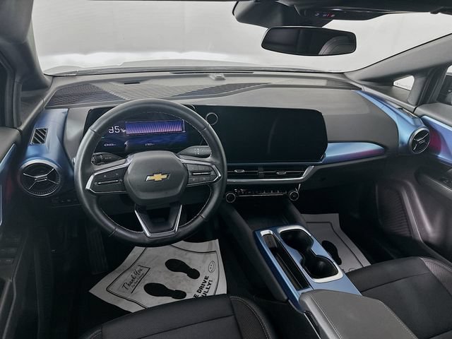 Used 2024 Chevrolet Equinox EV LT FWD image 28