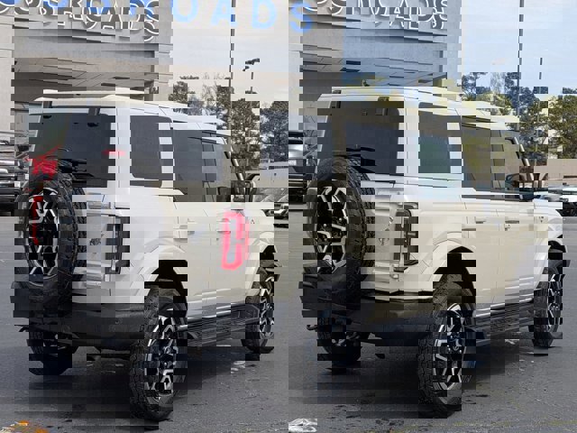 Certified 2025 Ford Bronco Outer Banks image 5