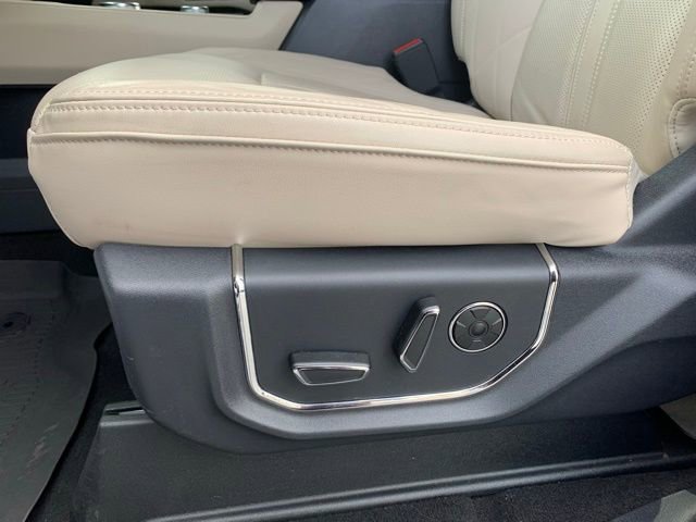 Certified 2024 Ford Expedition Max Platinum image 11