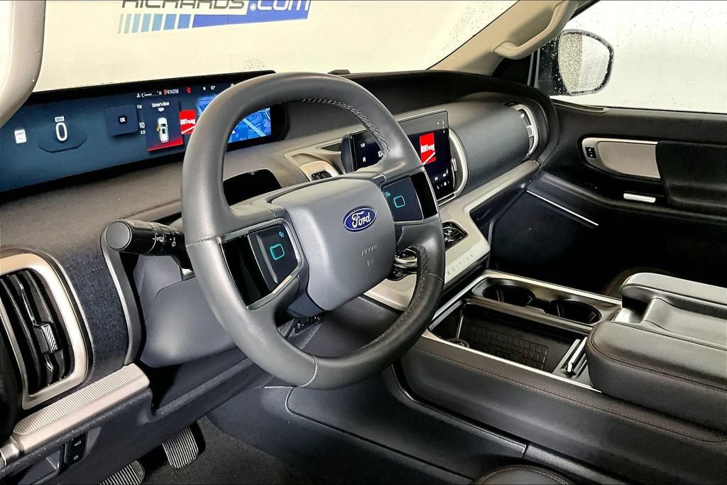 Certified 2025 Ford Expedition Active RWD image 10
