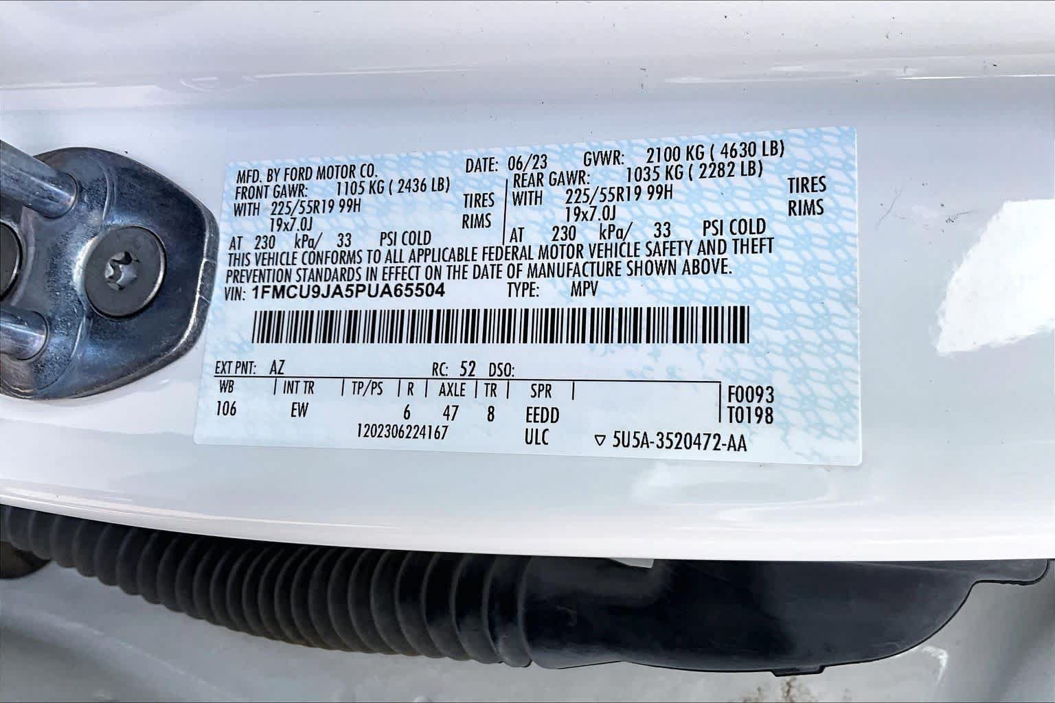 Certified 2023 Ford Escape Platinum AWD/4WD image 34